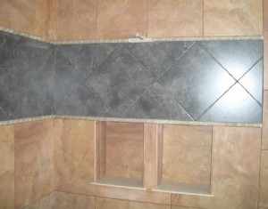 Double niche with solid-surface bottom below accent row Double niche with solid-surface bottom below accent row