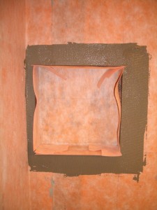 Placing the kerdi into the niche Placing the kerdi into the niche